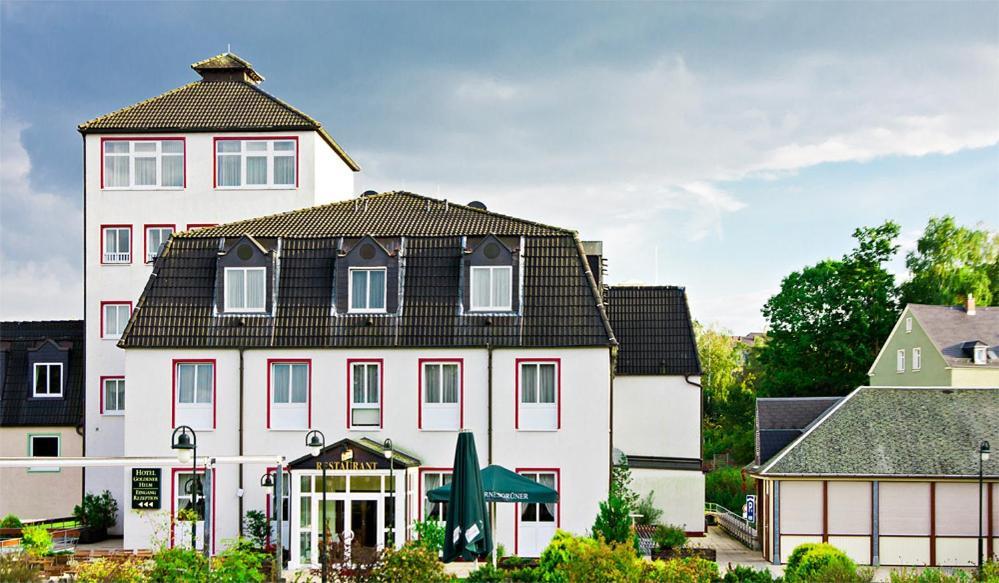 Hotel Goldener Helm Лихтенщайн Екстериор снимка